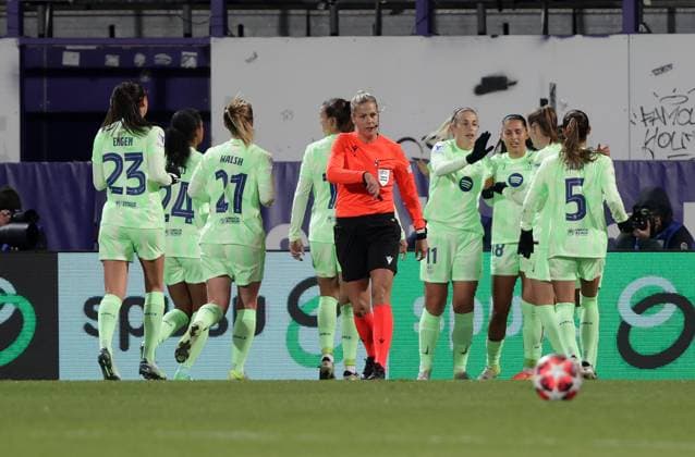 WOMEN SOCCER - UEFA CL, St.Poelten vs Barcelona VIENNA,AUSTRIA,21.NOV.24 - WOMEN SOCCER - UEFA Women s Champions League, group stage, SKN Sankt Poelten vs FC Barcelona, Barca Image shows the rejoicing of the team of Barcelona.  GEPAxpictures xWalterxLuger