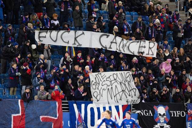 Oslo, Norway, November 21th 2024: Supporters of Valerenga with banners in support of Goalkepper Maria Luisa Grohs (1 FC Bayern Munich) who was diagnosed with cancer, during the UEFA Womens Champions League football match between Valerenga and Bayern Munich at Intility Arena in Oslo, Norway. (Ane Frosaker SPP) Copyright: xAnexFrosakerx xSPPx spp-en-AnFrSp-_F_26785