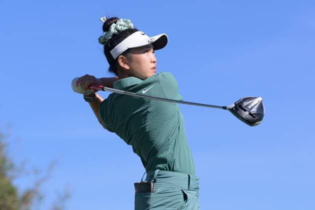 NAPLES, FL - NOVEMBER 21: LPGA, Golf Damen golfer Luci Li, plays her shot during the CME Group Tour Championship on November 21, 2024, at Tiburon Golf Club in Naples, FL. (Photo by Michele Eve Sandberg Icon Sportswire) GOLF: NOV 21 LPGA CME Group Tour Championship EDITORIAL USE ONLY Icon2411211552