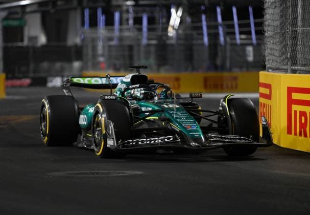 November 22, 2024, Las Vegas, Nevada, USA: FERNANDO ALONSO Aston Martin driver finished third in the second practice during the Formula One opening practice session of the Las Vegas Grand Prix. Las Vegas USA - ZUMAo117 20241122_zsp_o117_006 Copyright: xMikaelxOnax