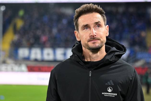 Paderborn, Home Deluxe Arena, 22 11 24, GER, Herren, 2 Bundesliga, Saison 2024 2025, SC Paderborn 07 1 FC Nuernberg Bild Trainer Miroslav KLOSE Nuernberg Only for editorial use DFL regulations prohibit any use of photographs as image sequences and or quasi video NRW Germany