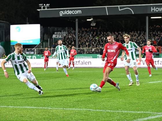 Tim Lemperle 1 FC Koeln in action, on the ball, single action during the 2 Bundesliga match between Preußen Münster and 1 FC Köln at Preußenstadion on November 22, 2024 in Münster, Germany Germany Photo by Ralf Treese DeFodi Images Tim Lemperle 1 FC Koeln controls the ball during the 2 Bundesliga match between Preußen Münster and 1 FC Köln at Preußenstadion on November 22, 2024 in Münster, Germany Photo by Ralf Treese DeFodi Images DFB DFL REGULATIONS PROHIBIT ANY USE OF PHOTOGRAPHS AS IMAGE SEQUENCES AND OR QUASI VIDEO Defodi 521 SCPKOE20241122 014 Defodi-521 not used in POL SRB CRO FRA GBR NED ITA USA DFB DFL REGULATIONS PROHIBIT ANY USE OF PHOTOGRAPHS AS IMAGE SEQUENCES AND OR QUASI-VIDEO.