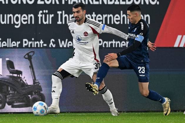 Paderborn, Home Deluxe Arena, 22 11 24, GER, Men, 2 Bundesliga, Season 2024 2025, SC Paderborn 07 1 FC Nuernberg Picture from left in duel Mahir EMRELI Nuremberg and Raphael OBERMAIR Paderborn Only for editorial use DFL regulations prohibit any use of photographs as image sequences and or quasi video NRW Germany