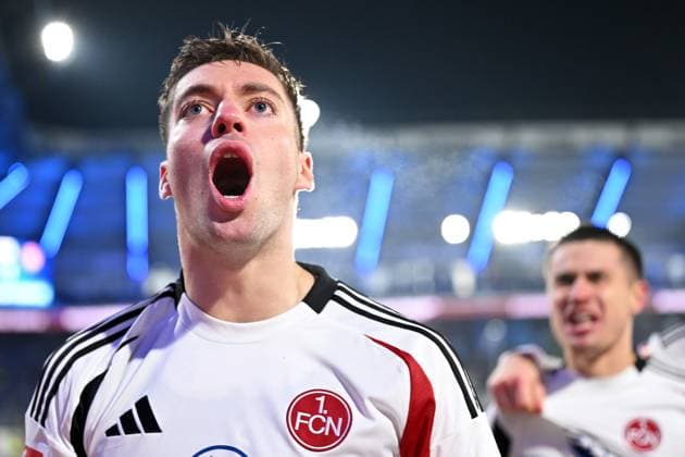Paderborn, Home Deluxe Arena, 22 11 24, GER, Herren, 2 Bundesliga, Saison 2024 2025, SC Paderborn 07 1 FC Nuernberg Bild Stefanos TZIMAS Nuernberg jubilates after his goal for 1 2 Only for editorial use DFL regulations prohibit any use of photographs as image sequences and or quasi video NRW Germany