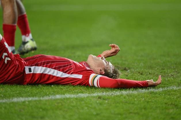 Injury Timo Hübers 1 FC Koeln 22 11 2024, Football 2 Bundesliga, Matchday 13, Season 2024 2025 Preußen Münster 1 FC Köln Muenster Preussenstadion Nordrhein Westfalen Germany Team2