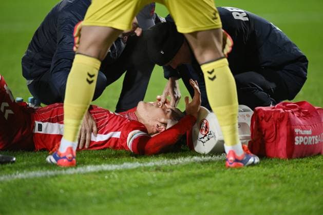 Injury, Timo Hübers 1 FC Koeln needs treatment and is ruled out 22 11 2024, Football 2 Bundesliga, Matchday 13, Season 2024 2025 Preußen Münster 1 FC Köln Muenster Preussenstadion Nordrhein Westfalen Germany Team2