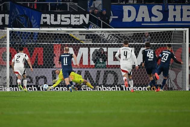Paderborn, Home Deluxe Arena, 22 11 24, GER, Herren, 2 Bundesliga, Saison 2024 2025, SC Paderborn 07 1 FC Nuernberg Bild Raphael OBERMAIR Paderborn macht das Tor zum 2 2 Only for editorial use DFL regulations prohibit any use of photographs as image sequences and or quasi video NRW Germany