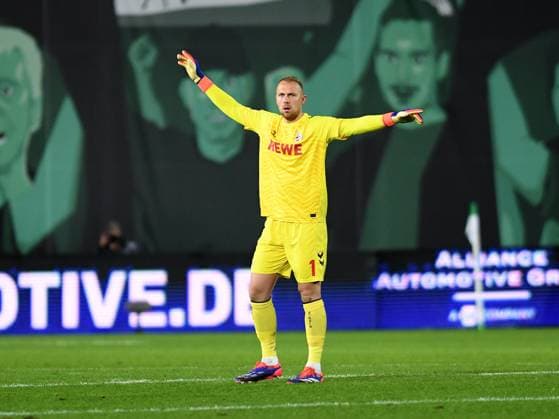 Goalkeeper Marvin Schwaebe 1 FC Koeln gestures during the 2 Bundesliga match between Preußen Münster and 1 FC Köln at Preußenstadion on November 22, 2024 in Münster, Germany Germany Photo by Ralf Treese DeFodi Images Goalkeeper Marvin Schwaebe 1 FC Koeln gestures during the 2 Bundesliga match between Preußen Münster and 1 FC Köln at Preußenstadion on November 22, 2024 in Münster, Germany Photo by Ralf Treese DeFodi Images DFB DFL REGULATIONS PROHIBIT ANY USE OF PHOTOGRAPHS AS IMAGE SEQUENCES AND OR QUASI VIDEO Defodi 521 SCPKOE20241122 026 Defodi-521 not used in POL SRB CRO FRA GBR NED ITA USA DFB DFL REGULATIONS PROHIBIT ANY USE OF PHOTOGRAPHS AS IMAGE SEQUENCES AND OR QUASI-VIDEO.