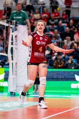 22 11 2024, Volleyball, Women, DVV Cup, Season 2024 2025, SC Potsdam Allianz MTV Stuttgart In the picture from l Jenna Ewert SC Potsdam Potsdam MBS Arena Potsdam Brandenburg Germany