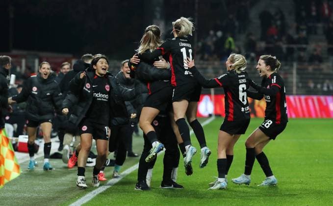 Tanja Pawollek cheers after 0 1 Joy Emotion Jubilation Sport Football Soccer Women Women DFB Cup Round of 16 Season 2024 2025 22 11 2024 1 FC Union Berlin vs SG Eintracht Frankfurt SGE DFL regulations prohibit any use of photographs as image sequences and or quasi video