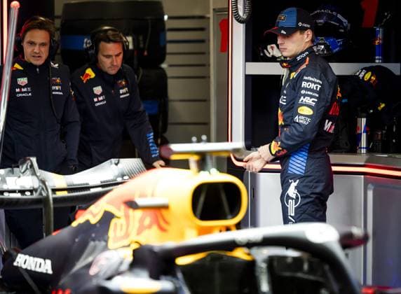 LAS VEGAS - Max Verstappen (Red Bull Racing) prior to the 2nd free practice session for the Las Vegas Grand Prix. ANP SEM VAN DER WAL xVIxANPxSportx xxANPxIVx 514024762 originalFilename: 514024762.jpg