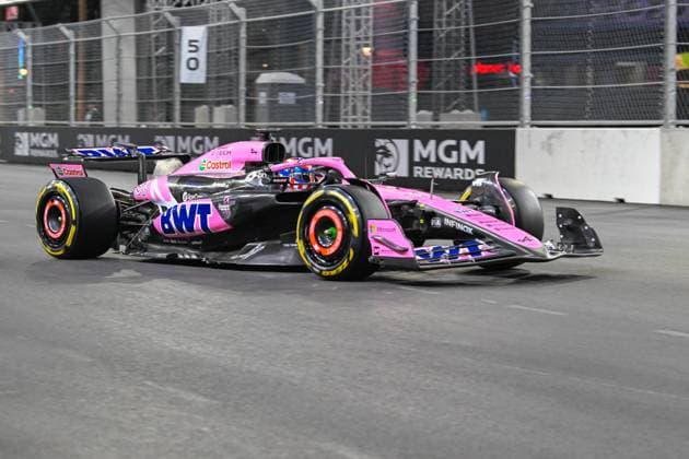 LAS VEGAS, NV - NOVEMBER 21: BWT Alpine F1 Team driver Pierre Gasly (10) of France enters turn 14 during free practice 2 of the Formula 1 Heineken Las Vegas Grand Prix on November 21, 2024, at the Las Vegas Street Circuit in Las Vegas, Nevada. (Photo by Ken Murray Icon Sportswire) AUTO: NOV 21 F1 Heineken Silver Las Vegas Grand Prix EDITORIAL USE ONLY Icon241121128
