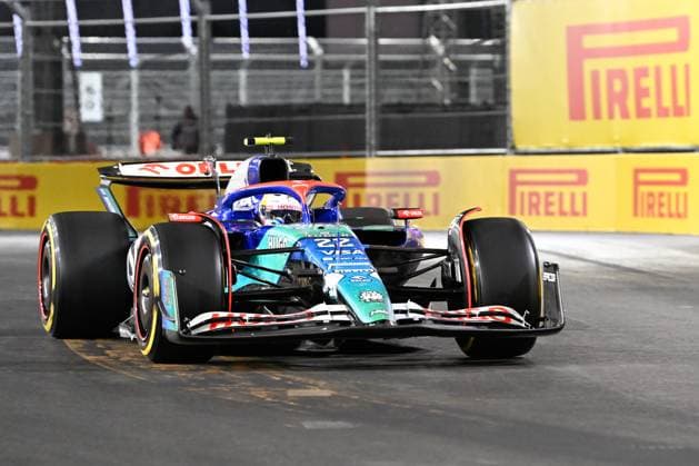 LAS VEGAS, NV - NOVEMBER 21: Visa Cash App RB Formula One Team driver Yuki Tsunonda (22) of Japan enters turn 16 during free practice 2 of the Formula 1 Heineken Las Vegas Grand Prix on November 21, 2024, at the Las Vegas Street Circuit in Las Vegas, Nevada. (Photo by Ken Murray Icon Sportswire) AUTO: NOV 21 F1 Heineken Silver Las Vegas Grand Prix EDITORIAL USE ONLY Icon241121246