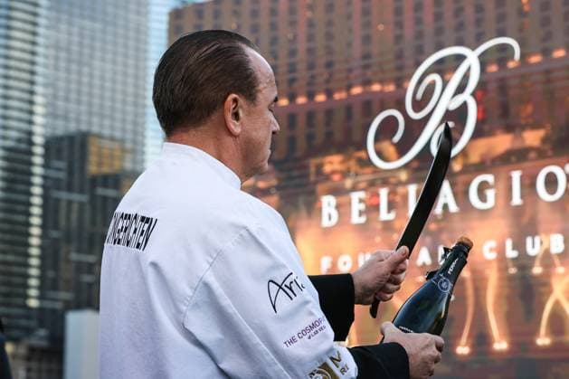 Formula 1 2024: F1 Las Vegas Grand Prix - Bellagio Fountain Club NOV 22 November 22, 2024: Chef Jean-Georges Vongerichten performs a sabering during the Bellagio Fountain Club open house during the F1 Las Vegas Grand Prix Fan Experience in Las Vegas, NV. Christopher Trim CSM. (Credit Image: Â Christopher Trim Cal Media) Las Vegas Nevada United States of America EDITORIAL USE ONLY Copyright: xx ZUMA-20241122_zma_c04_108.jpg ChristopherxTrimx csmphotothree323314
