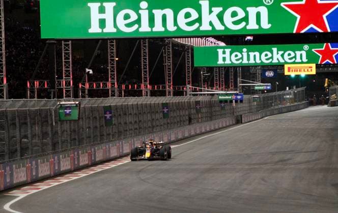 Treino 3 da formula 1 heineken silver las vegas grand prix. (SPO) Treino 3 do Grande Premio de Formula 1 Heineken Silver Las Vegas. 22 de novembro de 2024, Las Vegas, Nevada, EUA: Os pilotos sao vistos correndo durante o P3 do Grande Premio de Formula 1 de Las Vegas no Las Vegas Strip Circuit. Credito: esta foto thenews2 (Foto: Niyi Fote Thenews2 imago images) SPO  Copyright: xNiyixFotex