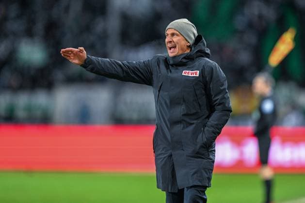 2 Bundesliga SC Preußen Münster 1 FC Köln on 22 11 2024 at the Preußenstadion in Münster Coach Gerhard Struber Koeln dissatisfied, disappointed, disappointed, dejected MT