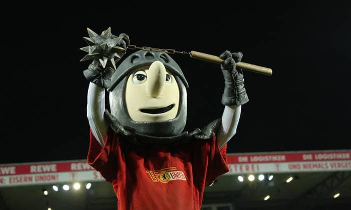 Mascot Ritter Keule Action during the anthem Upper body Sport Football Soccer Women Women DFB Pokal Round of 16 Season 2024 2025 22 11 2024 1 FC Union Berlin vs SG Eintracht Frankfurt SGE DFL regulations prohibit any use of photographs as image sequences and or quasi video