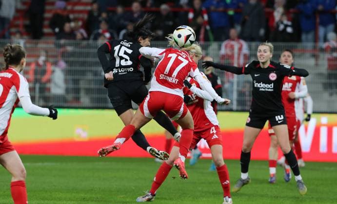 Remina Chiba, Judith Steinert, Marie Becker duel Match scene Action Sport Football Soccer Women Women DFB Cup Round of 16 Season 2024 2025 22 11 2024 1 FC Union Berlin vs SG Eintracht Frankfurt SGE DFL regulations prohibit any use of photographs as image sequences and or quasi video