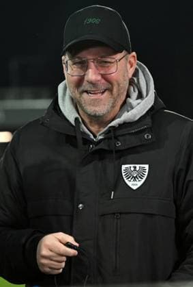 Coach Sascha Hildmann Preußen Münster 22 11 2024, Football 2 Bundesliga, Matchday 13, Season 2024 2025 Preußen Münster 1 FC Köln 0 1 Muenster Preussenstadion Nordrhein Westfalen Germany Team2