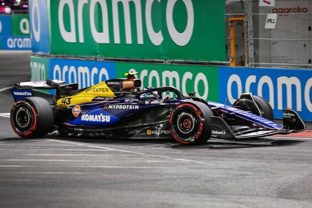 November 22, 2024: Williams Racing driver Franco Colapinto (43) on the track during qualifying at the F1 Las Vegas Grand Prix in Las Vegas, NV. CSM. Las Vegas United States of America - ZUMAc04_ 20241122_zma_c04_329 Copyright: xChristopherxTrimx