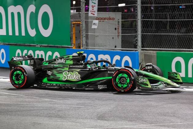 November 22, 2024: Stake F1 Team Kick Sauber driver Daniel Ricciardo (24) on the track during qualifying at the F1 Las Vegas Grand Prix in Las Vegas, NV. CSM. Las Vegas United States of America - ZUMAc04_ 20241122_zma_c04_335 Copyright: xChristopherxTrimx