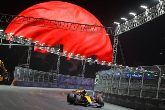 FORMULA 1 HEINEKEN SILVER LAS VEGAS GRAND PRIX 2024 22 11 2024, Las Vegas Street Circuit, Las Vegas, FORMULA 1 HEINEKEN SILVER LAS VEGAS GRAND PRIX 2024 ,in the picture Lando Norris GBR , McLaren F1 Team nordphotoxGmbHx xBratic nph00250