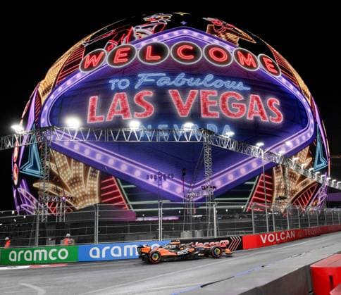 November 23, 2024, Las Vegas, Nevada, USA: Moments from the track with the stunning sphere during the Formula One Qualifying of the Las Vegas Grand Prix. Las Vegas USA - ZUMAo117 20241123_zsp_o117_030 Copyright: xMikaelxOnax