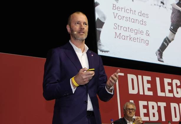 23 11 2024 Football season 2024 2025 2 Football Bundesliga General Meeting Annual General Meeting JHV 2024 Sportfoto Zink DaMa xdaxmax Niels Rossow Board of Directors Strategy Marketing 1 FC Nürnberg FCN speaks to members