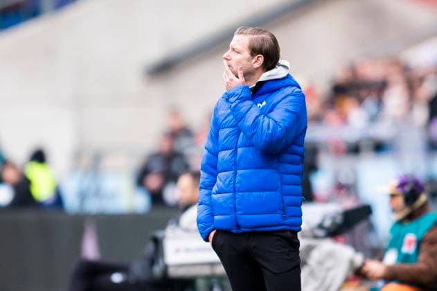 23 11 2024 Soccer, 2024 2025, 2 Bundesliga, Matchday 13, Hannover 96 SV Darmstadt 98 Florian Kohfeldt Coach Darmstadt DFL REGULATIONS PROHIBIT ANY USE OF PHOTOGRAPHS AS IMAGE SEQUENCES AND OR QUASI VIDEO Hannover Lower Saxony Germany Heinz von Heiden Arena