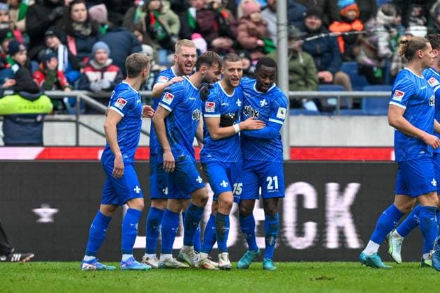2 Bundesliga Hannover 06 SV Darmstadt 98 on 23 11 2024 at the HDI Arena in Hannover Cheering, goal celebration, goal scorer, goal scorer Fabian Nürnberger Nuernberger Darmstadt cheers after his goal for 1 2 MT