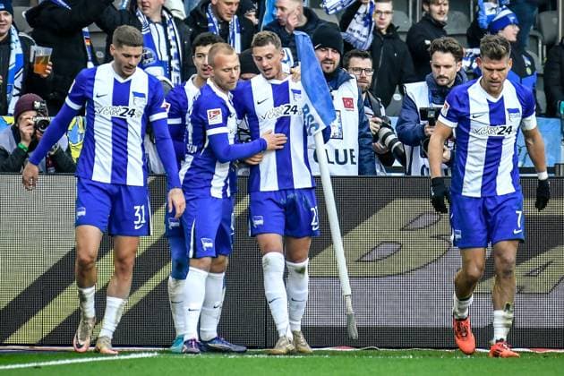 23 11 2024, xlakx, Soccer 2 Bundesliga, Hertha BSC Berlin SSV Ulm 1846 emspor, v l Marton Dardai Hertha BSC 31 ,Jon Dagur Porsteinsson Hertha BSC 24 ,Celebration after the 3 2 by Michael Cuisance Hertha BSC 27 ,Florian Niederlechner Hertha BSC 7 DFL DFB REGULATIONS PROHIBIT ANY USE OF PHOTOGRAPHS as IMAGE SEQUENCES and or QUASI VIDEO Daniel Lakomski Jan Huebner Berlin Daniel Lakomski