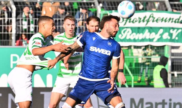23 11 2024 Soccer Season 2024 2025 2 Soccer Bundesliga 13 Matchday SpVgg Greuther Fürth Kleeblatt Karlsruher SC KSC Karlsruhe Sportfoto Zink xwoxzix DFL regulations prohibit any use of photographs as image sequences and or quasi video only for editorial use Maximilian Solomon Dietz 33, SpVgg Greuther Fürth Fabian Schleusener 24, Karlsruher SC KSC
