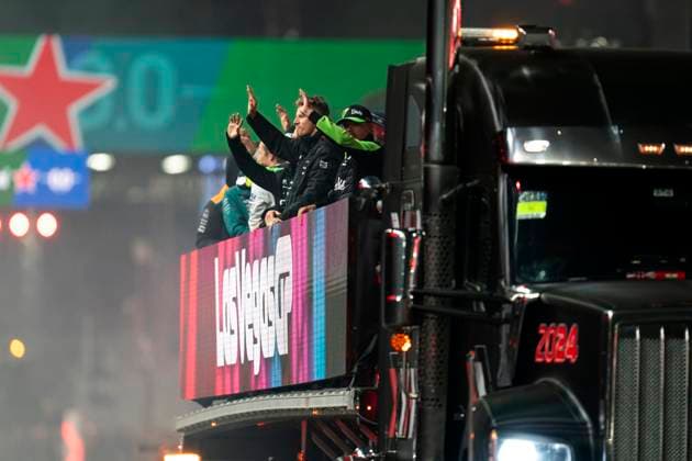 Drivers are seen during a drivers parade for the Formula One Las Vegas Grand Prix at the Las Vegas Strip Circuit in Las Vegas on Saturday, November 23, 2024.  LAV2024112311 GREGxNASH