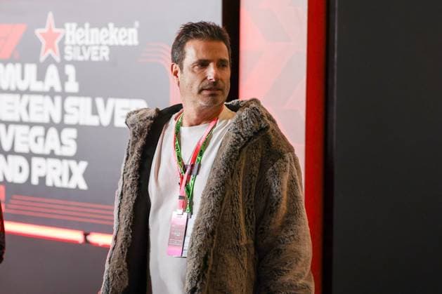 French sculptor Richard Orlinski, Grand Prix of Las Vegas, Motorsport, Men, Formula 1, Race, 23 11 2024 Las Vegas Nevada USA Copyright: xkolbert-press ChristianxKolbertx