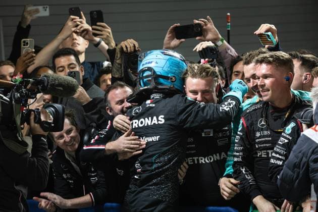 George Russell UK, Mercedes AMG Petronas F1 Team 63 , Winner of the Las Vegas Grand Prix USA, Formula 1 World Championship, Las Vegas Grand Prix, Las Vegas Strip Circuit, 23 11 2024 USA, Formula 1 World Championship, Las Vegas Grand Prix, Las Vegas Strip Circuit, 23 11 2024 Las Vegas Copyright: xEibner-Pressefoto ThomasxFuesslerx EP_TFR