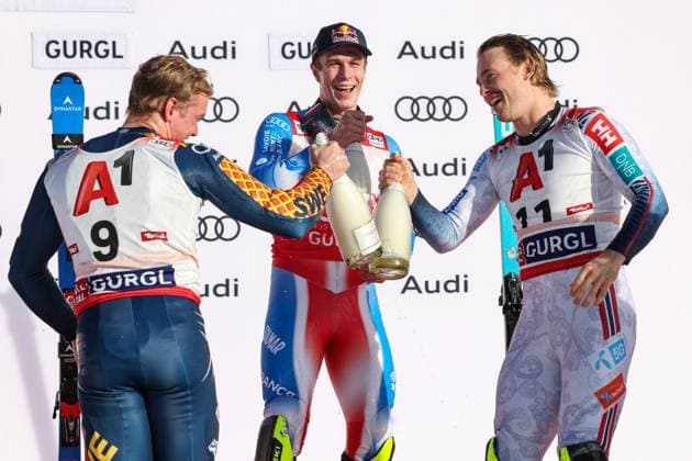 Bilder des Jahres 2024, Sport 11 November Sport Themen der Woche KW47 Sport Bilder des Tages ALPINE SKIING - FIS WC Gurgl GURGL,AUSTRIA,24.NOV.24 - ALPINE SKIING - FIS World Cup, slalom, men. Image shows the rejoicing of Kristoffer Jakobsen (SWE), Clement Noel (FRA) and Atle Lie McGrath (NOR)..  GEPAxpictures xPatrickxSteiner