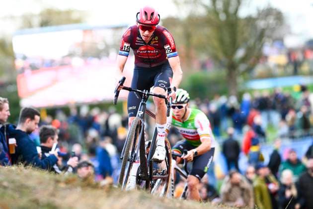 UCI Cyclocross World Cup Antwerpen 2024 ANTWERPEN, BELGIUM - NOVEMBER 24 : Vanthourenhout Michael (BEL) of Pauwels Sauzen - Bingoal in action during the 1st leg of the UCI Cyclocross World Cup series 2024-2025 in Antwerpen, Belgium, 24 11 2024 Antwerpen Belgium  Copyright: xGvgx