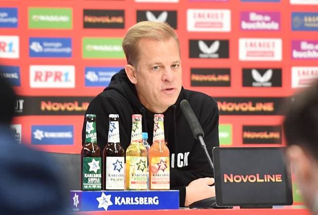 24 11 2024, xhbx, Soccer 2 Bundesliga, 1 FC Kaiserslautern Eintracht Braunschweig emspor, v l Coach Markus Anfang 1 FC Kaiserslautern at the PK DFL DFB REGULATIONS PROHIBIT ANY USE OF PHOTOGRAPHS as IMAGE SEQUENCES and or QUASI VIDEO Kaiserslautern