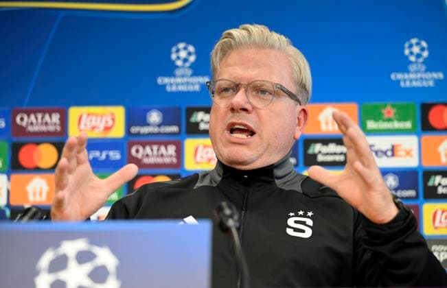 Football, CL, Sparta Prague, Press conference