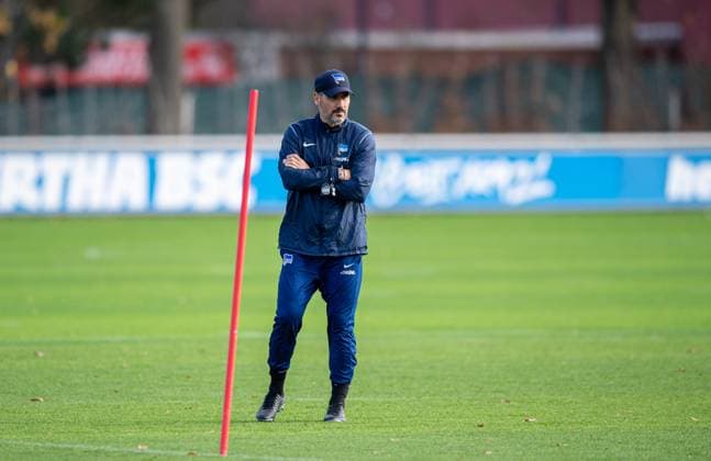 Football, Men, Season 2024 25, 2 Bundesliga, Hertha BSC, Training, Coach Cristian Fiel Hertha BSC , 25 11 2024, Copyright: xSebastianxRäppold MatthiasxKochx