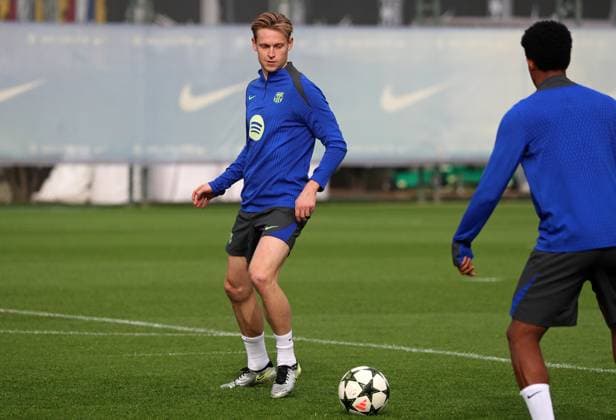 FC Barcelona, Barca Training Before Champions League Match Against Brest Frenkie de Jong trains with FC Barcelona at the Joan Gamper sports city before the Champions League match against Stade Brestois 29 in Barcelona, Spain, on November 25, 2024. Barcelona Spain  Copyright: xUrbanandsportx originalFilename:urbanandsport-fcbarcel241125_np1DJ.jpg