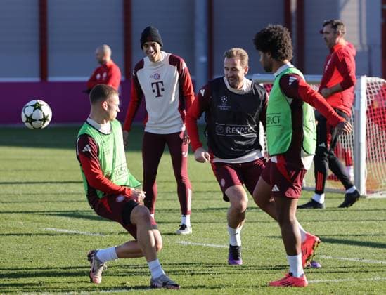 25 11 2024, Final training, Champions League Saebenerstrasse Muenchen, Football, Sports, in the picture Joshua Kimmich FC Bayern Muenchen , Harry Kane FC Bayern Muenchen and Serge Gnabry FC Bayern Muenchen