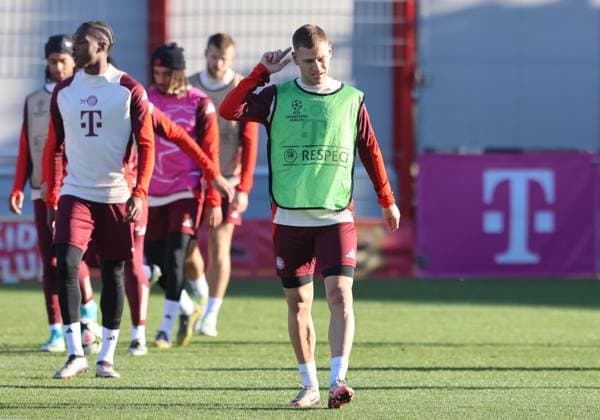 6 Joshua Kimmich and colleagues Football Final training FC Bayern Munich before UEFA Champions League match against Paris Saint Germain 25 11 2024 Training ground, Säbenerstr PHOTO Mladen Lackovic LakoPress