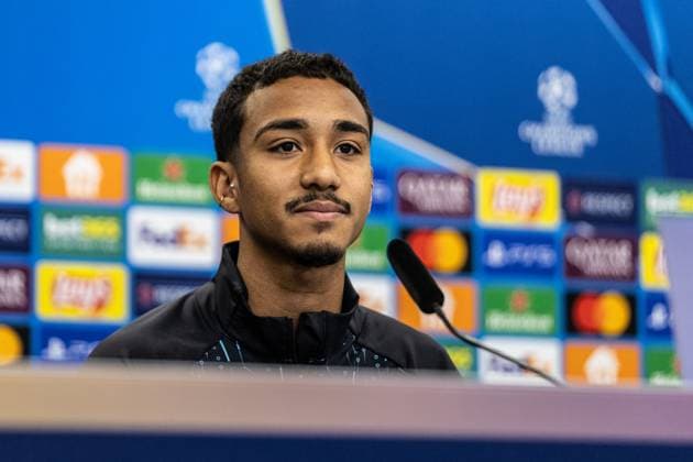 Press conference Bayer 04 Leverkusen, 25 11 2024 Arthur Bayer 04 Leverkusen, 13 Press conference Bayer 04 Leverkusen BayArena, Leverkusen, 25 11 2024 Press conference for the UEFA Champions League match against RB Salzburg Copyright: xBEAUTIFULxSPORTS Buriakovx