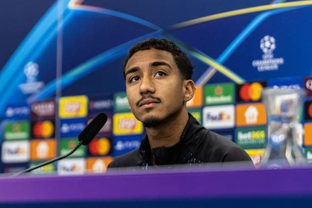 Press conference Bayer 04 Leverkusen, 25 11 2024 Arthur Bayer 04 Leverkusen, 13 Press conference Bayer 04 Leverkusen BayArena, Leverkusen, 25 11 2024 Press conference for the UEFA Champions League match against RB Salzburg Copyright: xBEAUTIFULxSPORTS Buriakovx