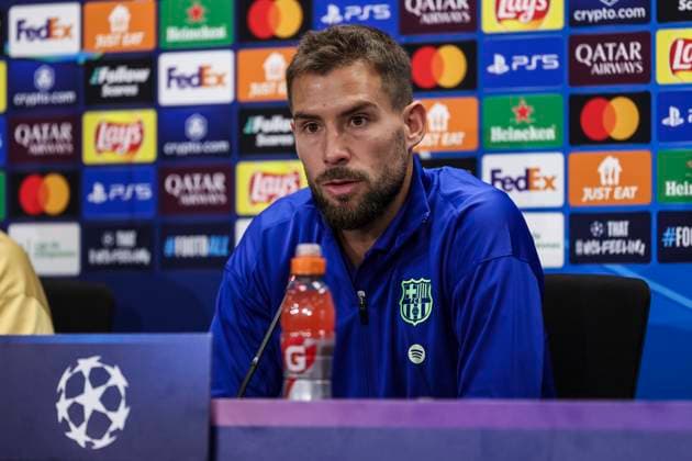 November 25, 2024, Sant Joan Despi, Barcelona, SPAIN: Inigo Martinez attends his press conference, PK, Pressekonferenz during the training day of FC Barcelona, Barca ahead the UEFA Champions League, football match against Stade Brestois 29 at Ciudad Esportiva Joan Gamper on November 25, 2024 in Sant Joan Despi, Barcelona, Spain. Sant Joan Despi SPAIN - ZUMAa181 20241125_zaa_a181_046 Copyright: xJavierxBorregox