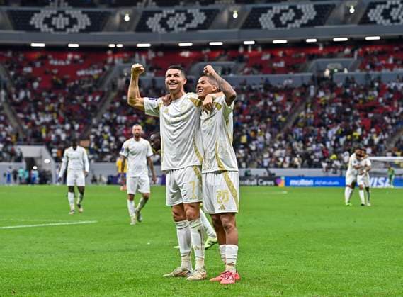 AFC CHAMPIONS LEAGUE ELITE, AL GHARAFA SC (QTR) v AL NASSR FC (KSA) Cristiano Ronaldo of Al Nassr FC celebrates after scoring a goal during the AFC Champions League elite west football match between Qatar s Al Gharafa SC and Saudi Arabia s Al Nassr FC at Al-Bayt Stadium in Al Khor, Qatar, on November 25, 2024 DOHA Qatar Copyright: xNAUSHADx