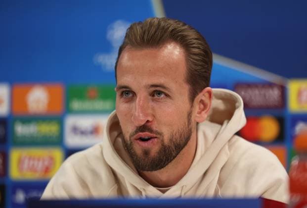 Munich, Germany, November 25, 2024 Football, Men, Season 2024 2025, FC Bayern Munich, Säbener Strasse, Training ground, International press conference, Champions League Harry Kane FC Bayern Munich head, Portrait at the press conference