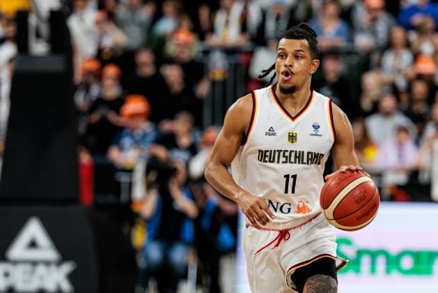 FIBA EuroBasket Qualifier Germany Sweden 25 11 2024 Nelson Weidemann Germany, 11 on the ball FIBA EuroBasket Qualifier Germany Sweden, Heidelberg, SNP Arena on 25 11 2024 Copyright: xBEAUTIFULxSPORTS Wunderlx