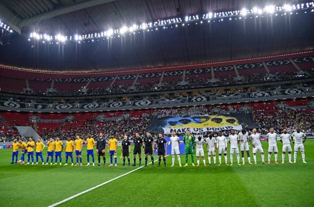 AFC CHAMPIONS LEAGUE ELITE, AL GHARAFA SC (QTR) v AL NASSR FC (KSA) The Al Gharafa SC (L) and Al Nassr FC R) team players line up prior to the AFC Champions League elite west football match between Qatar s Al Gharafa SC and Saudi Arabia s Al Nassr FC at Al-Bayt Stadium in Al Khor, Qatar, on November 25, 2024 DOHA Qatar Copyright: xNAUSHADx
